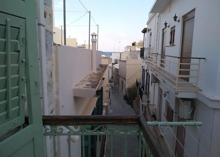 1872 - Agnes, Cozy Stony With Balcony